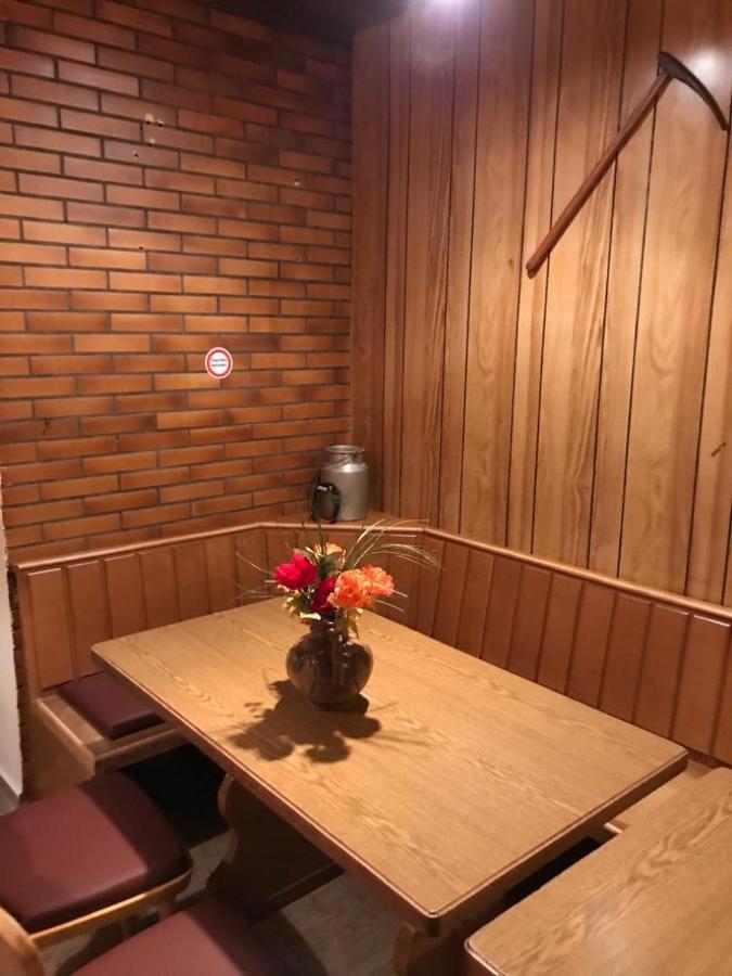 Haus Astenblick In Winterberg Fuer Bis Zu 35 Personen Fuer Wanderveranstaltungen Und Familienfeiern Ngoại thất bức ảnh